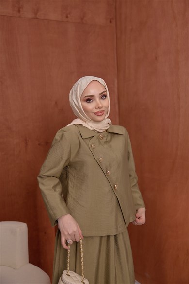 Gold Düğmeli Takım Yağ Yeşili