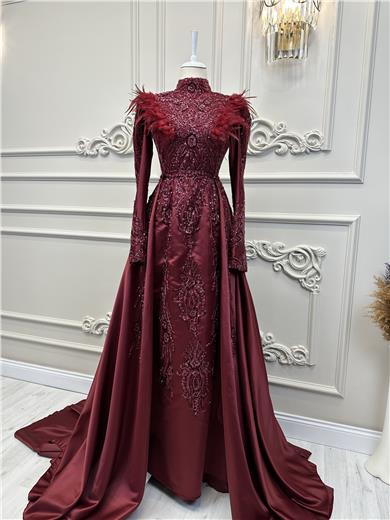 Haute Couture Bordeauxfarben