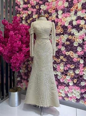 Haute Couture Kleid Beige