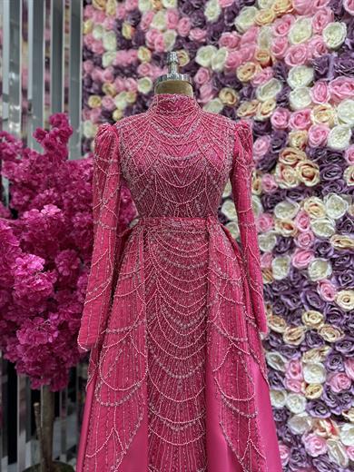 Haute Couture Kleid Fuchsienfarben