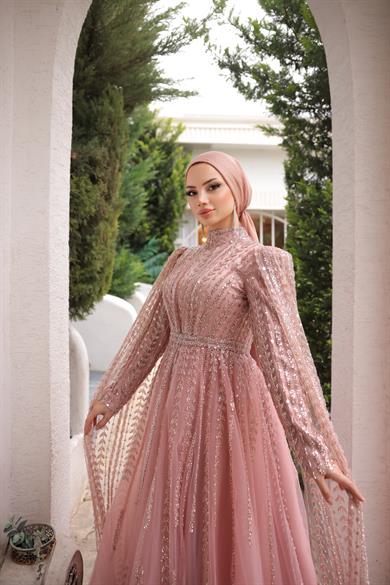 Haute Couture Dress Pudra