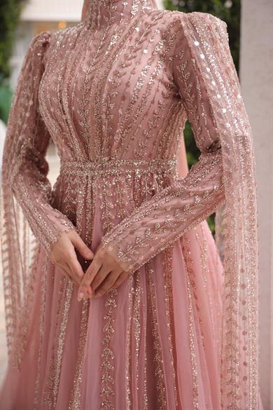 Haute Couture Dress Pudra