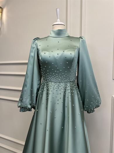 İşlemeli Saten Abiye Çağla