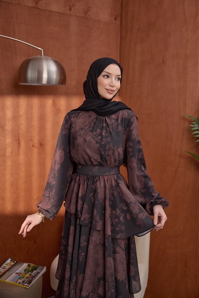 Kat Kat Desenli Elbise Kahve