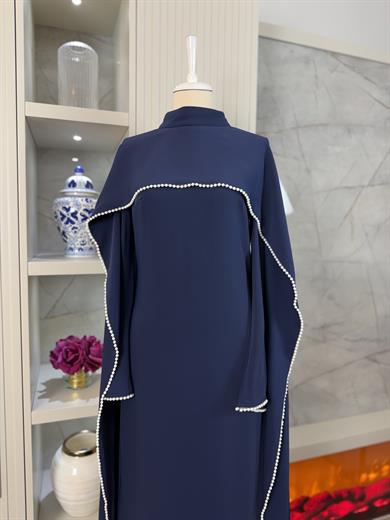 Kelly Abiye Lacivert