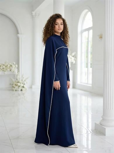 Kelly Abiye Lacivert