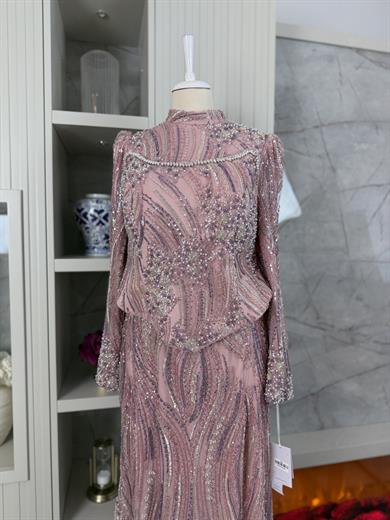 Lucia Abiye Gül Kurusu