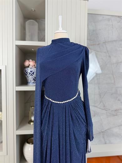 Perry Abiye Lacivert