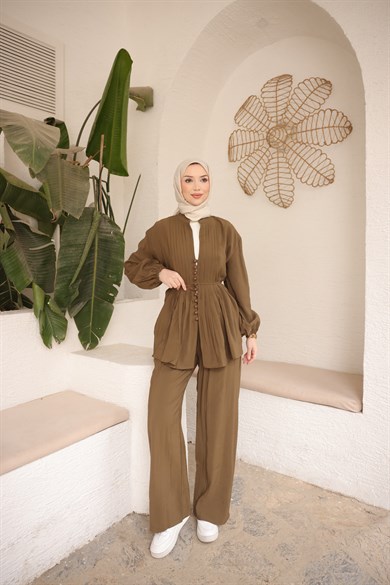 Premium Kalite Düğme Detaylı Takım Yeşil