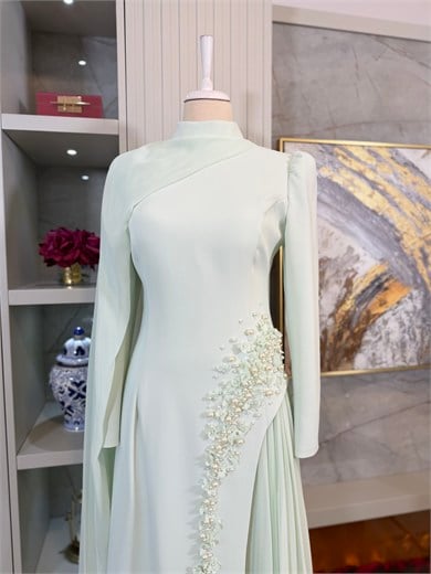 Rosa Abiye Mint