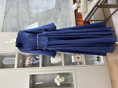 Sahra Abiye Lacivert