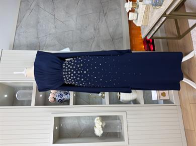 Taylor Abiye Lacivert