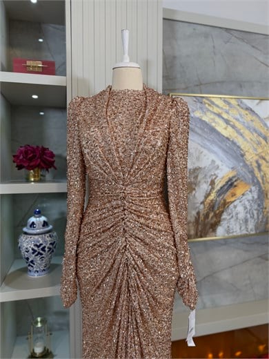Vanesa Abiye Gold