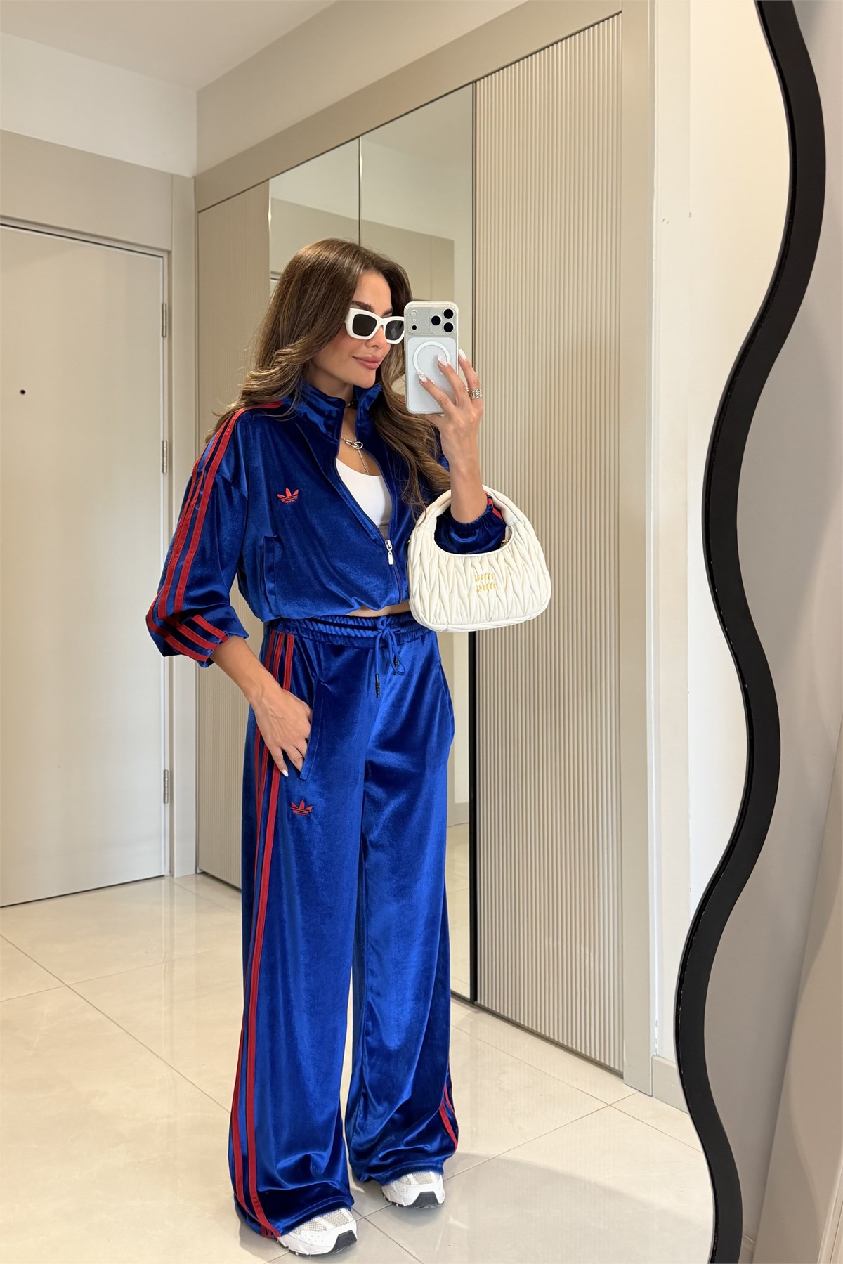 Adelina Lacivert Kadife Marka Model Takım