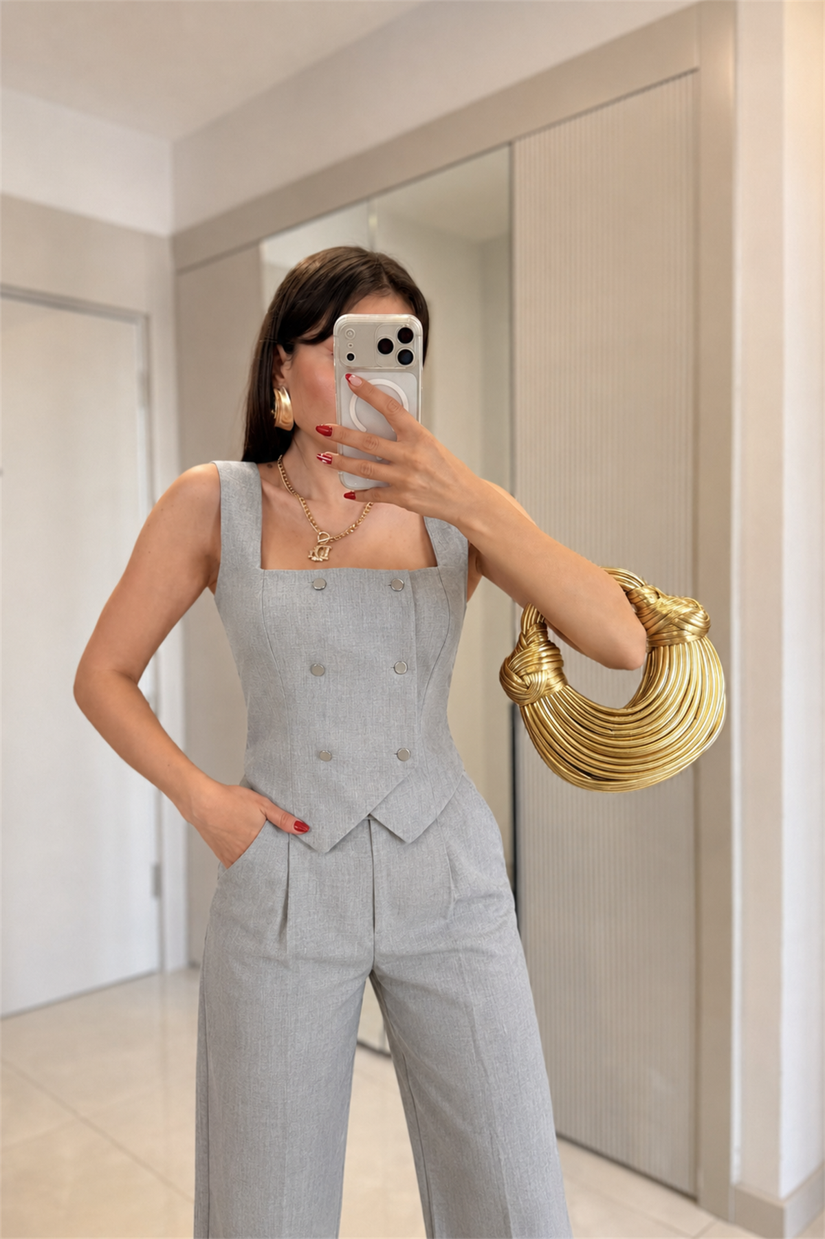 Ailsa Gri Bel Detaylı Yelek Pantolon Takım