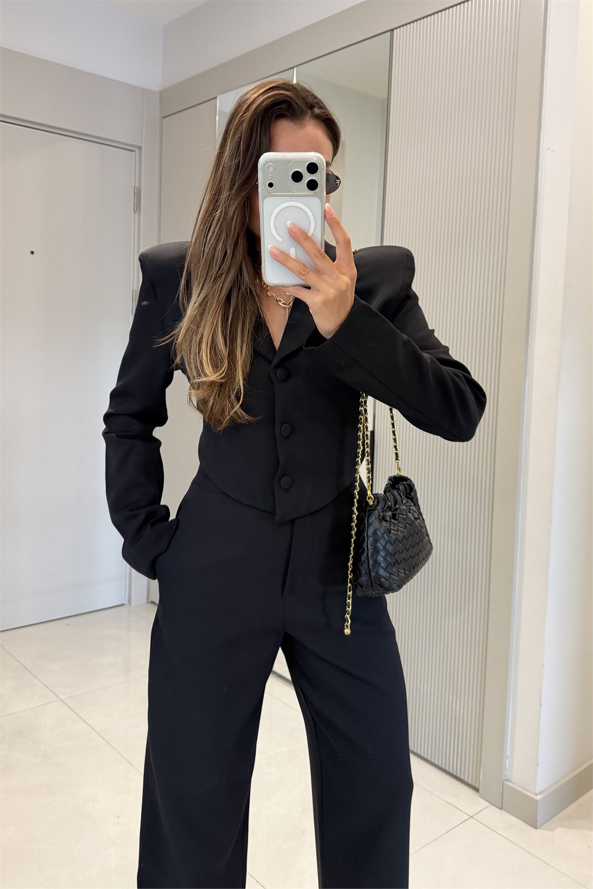 Alessia Siyah Sırt Dekolteli Premium Takım