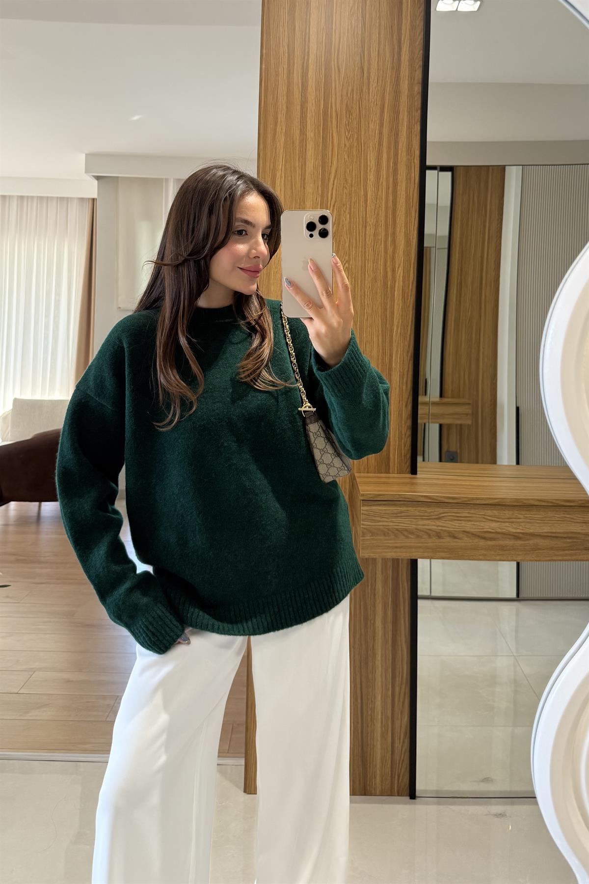 Alesya Zümrüt Premium Dokulu Kazak