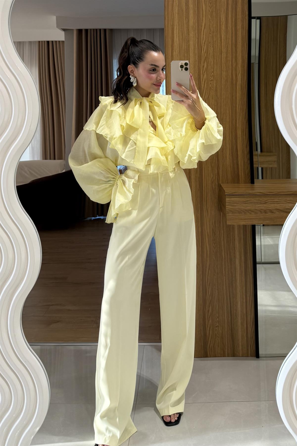 Alexa Sarı Pileli Palazzo Pantolon 