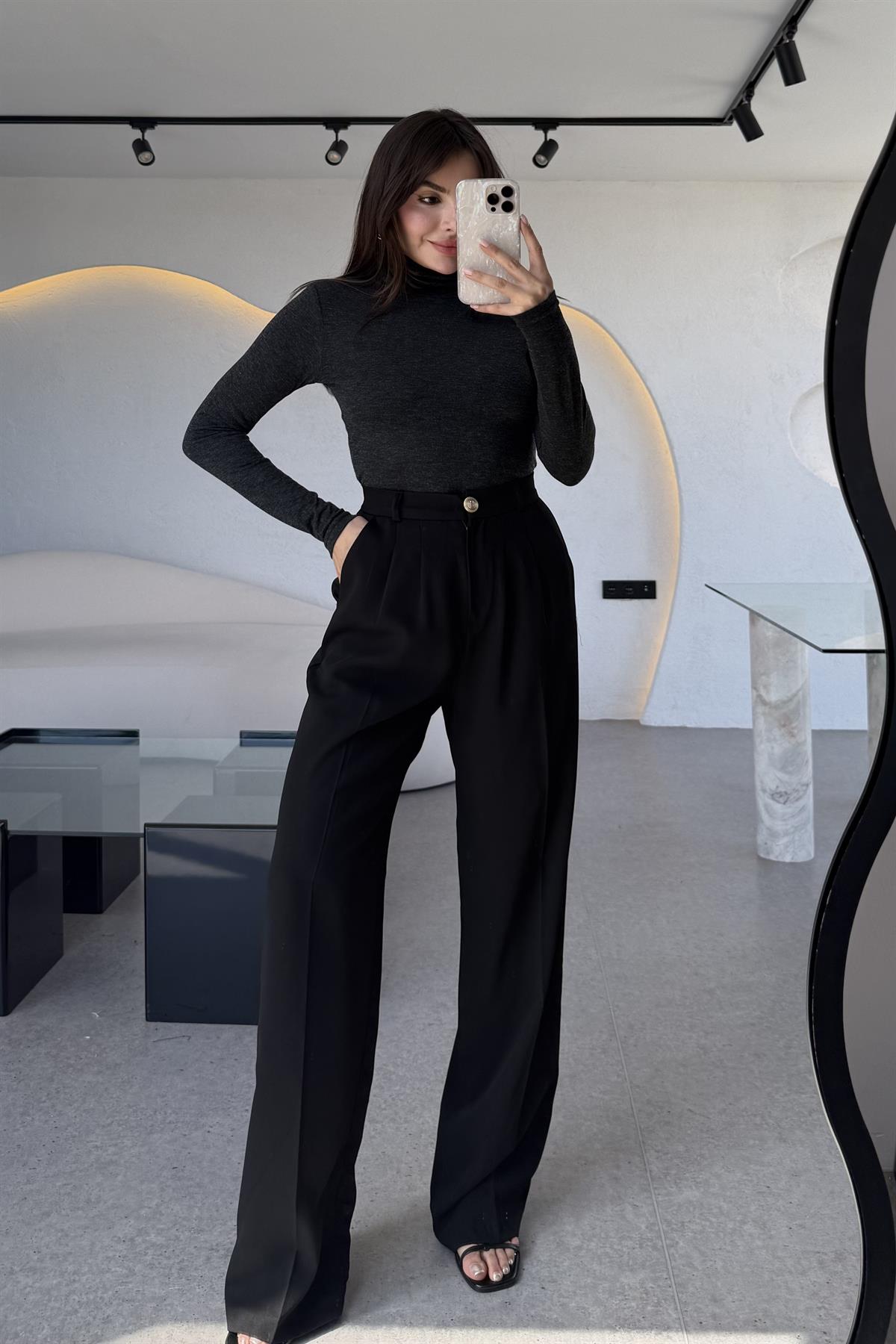 Alexa Siyah Pileli Palazzo Pantolon 