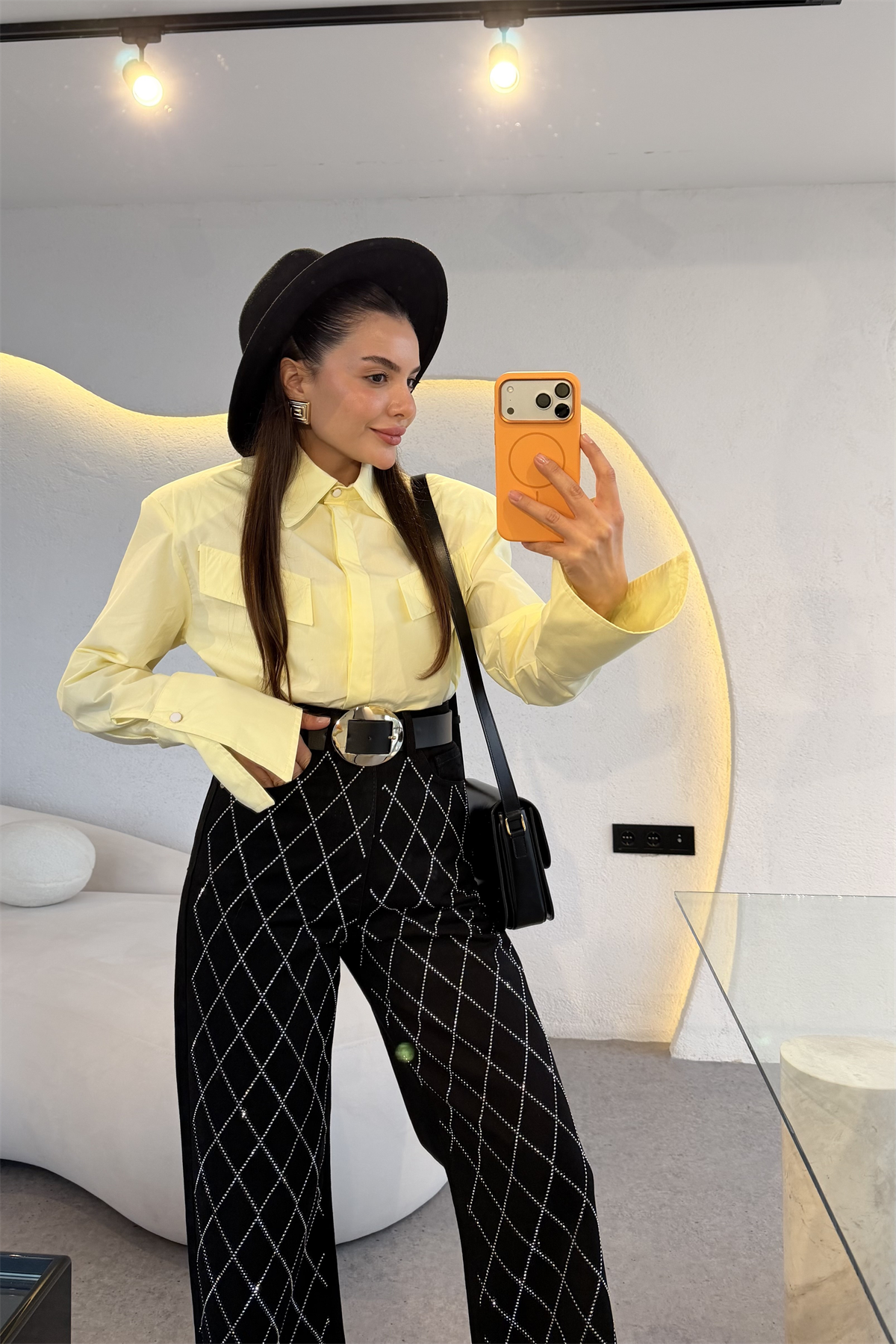 Aleysia Siyah Çapraz Taşlı Lightblue Yıkama Jean