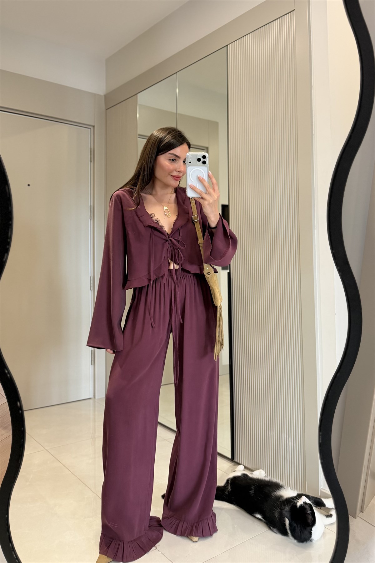 Alissa Bordo Tensel Fırfır Detaylı Bağlamalı Takım