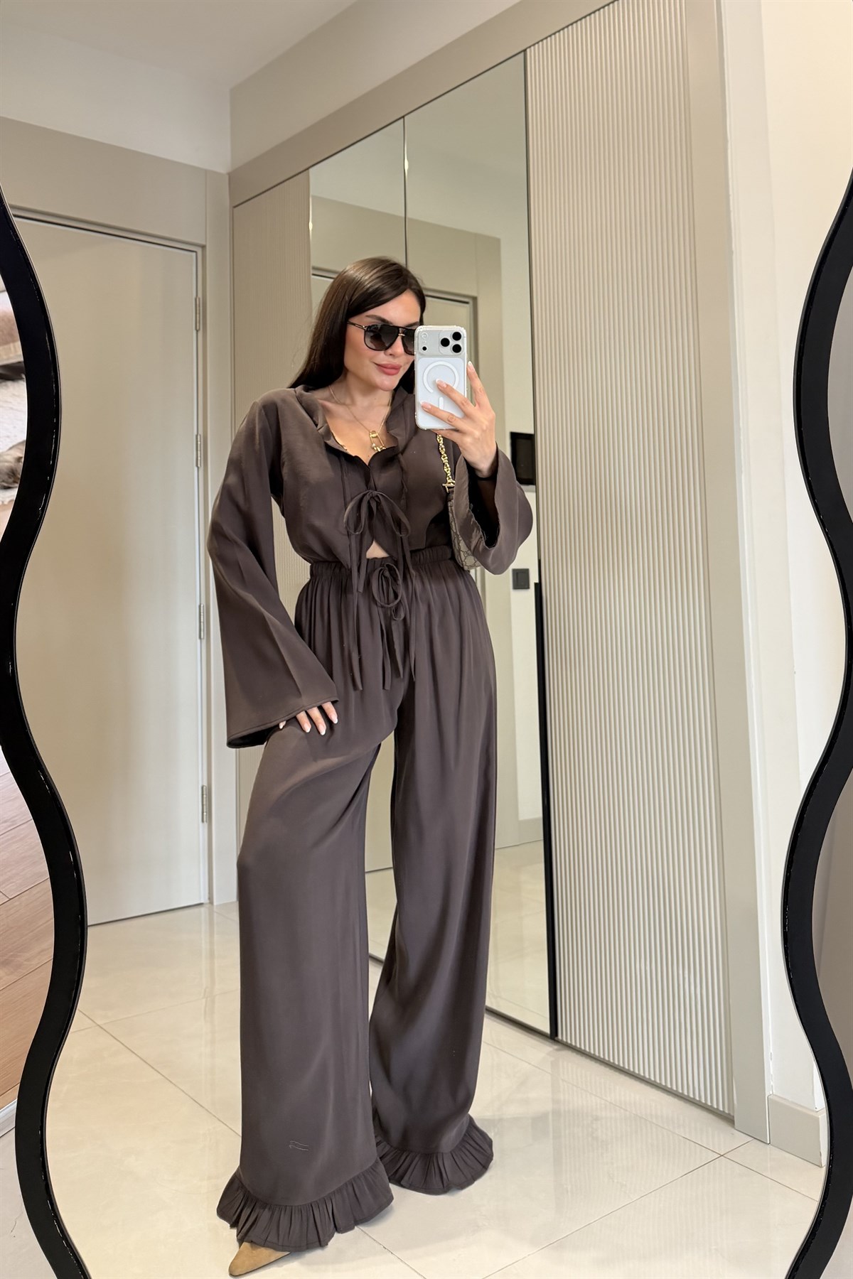 Alissa Kahve Tensel Fırfır Detaylı Bağlamalı Takım