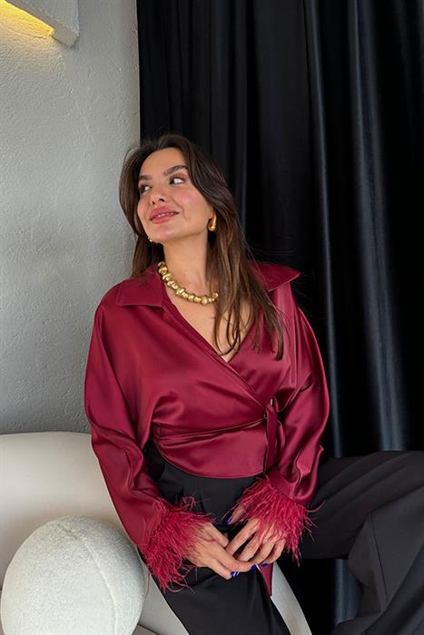 Alondra Bordo Kolları Tüy Detaylı Tasarım Gömlek 