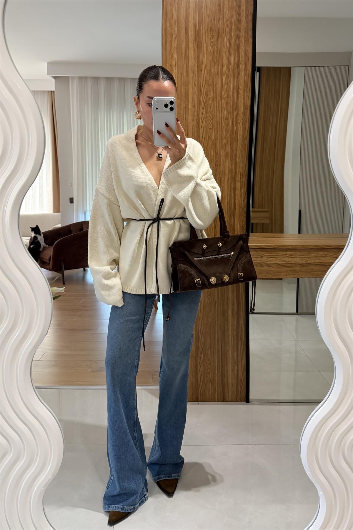 Alves Ekru Deri İpli Hırka