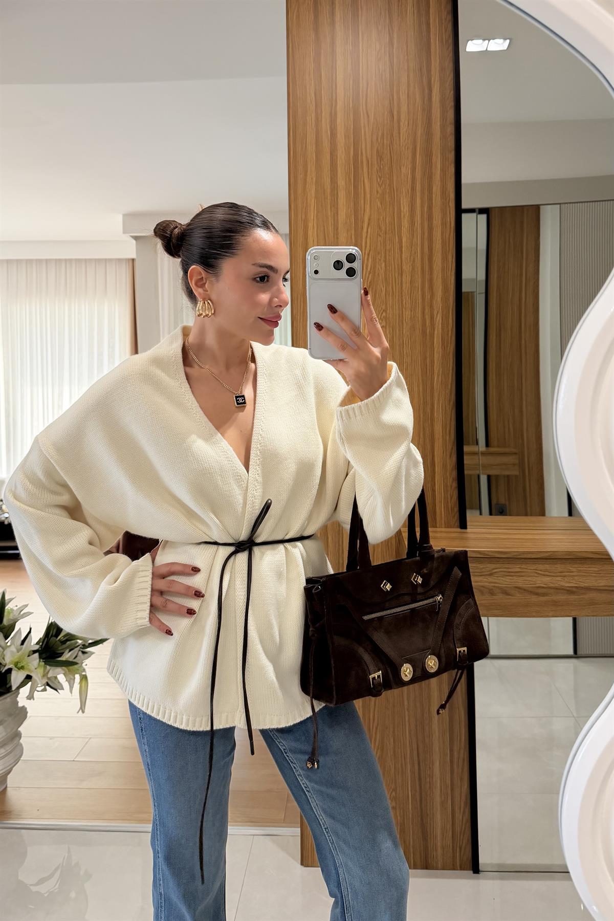 Alves Ekru Deri İpli Hırka