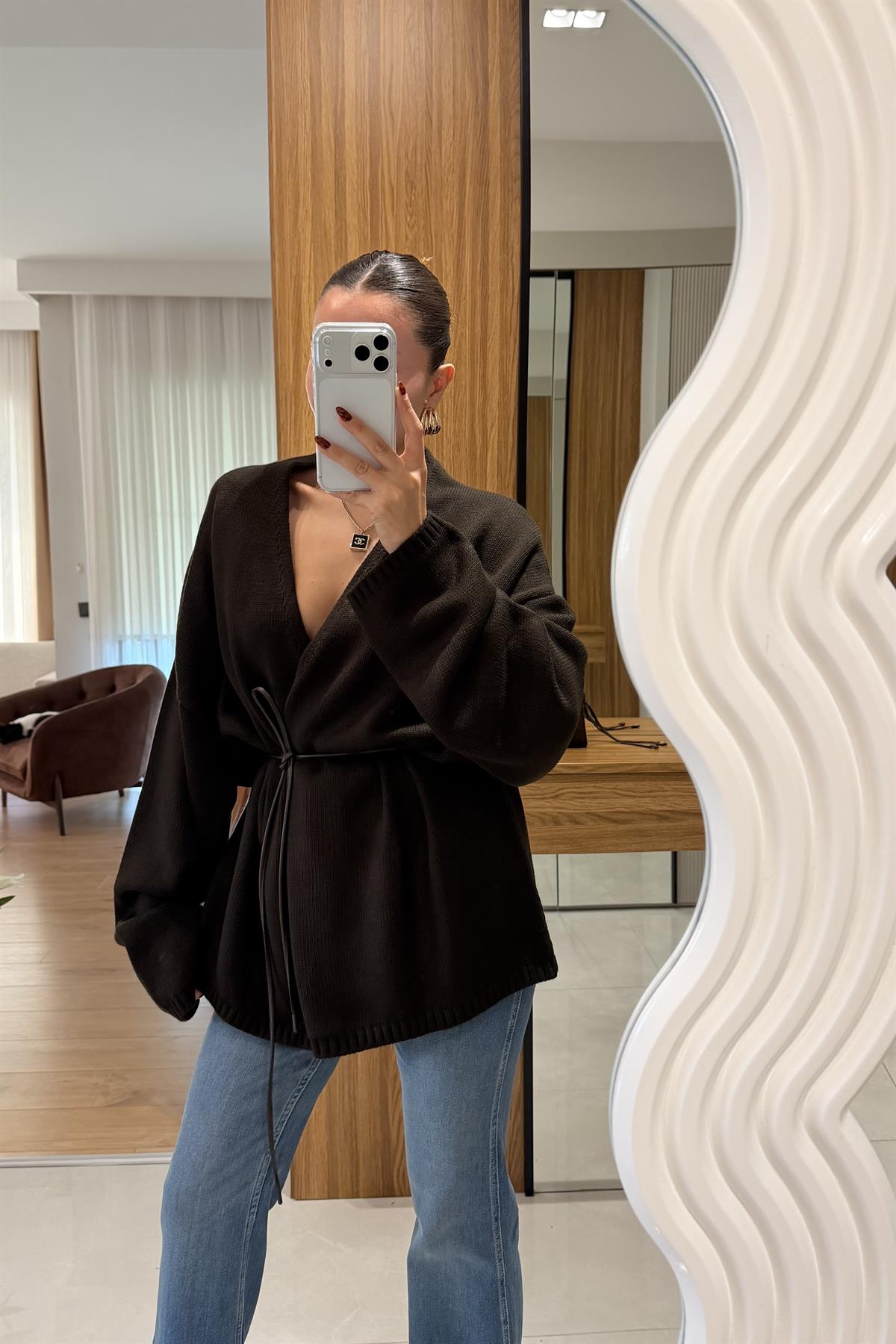 Alves Kahve Deri İpli Hırka