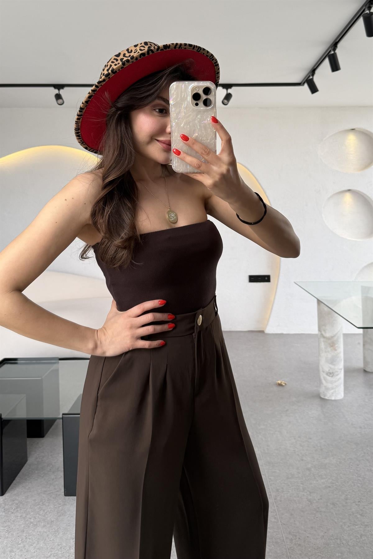 Amaris Koyu Kahve Straplez Dilvin Crop