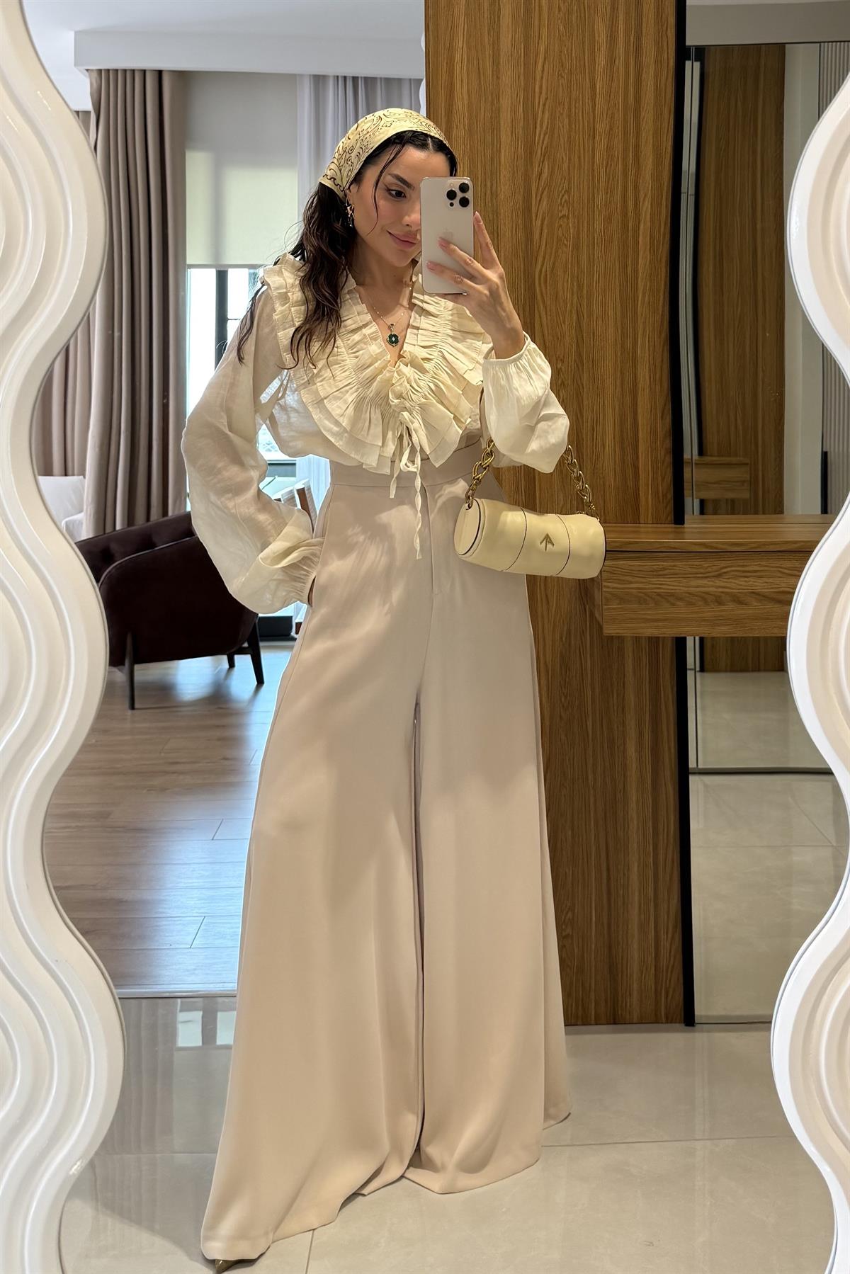 Amely Bej Geniş Paça Pantolon