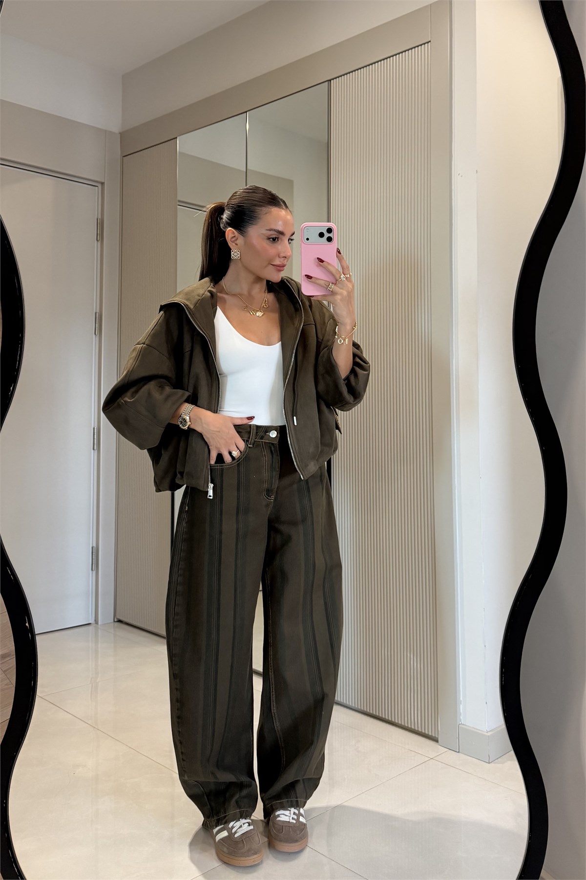 Amora Haki Dikey Çizgi Detaylı Jean