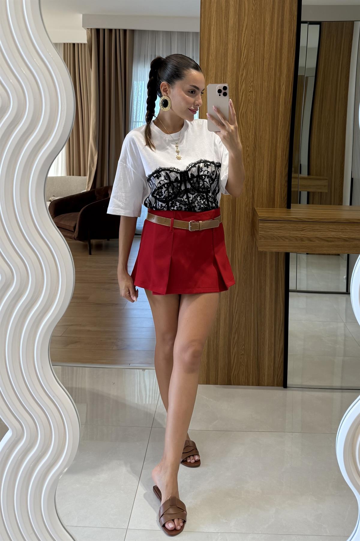 Angelo Kırmızı Kemerli Şort Etek