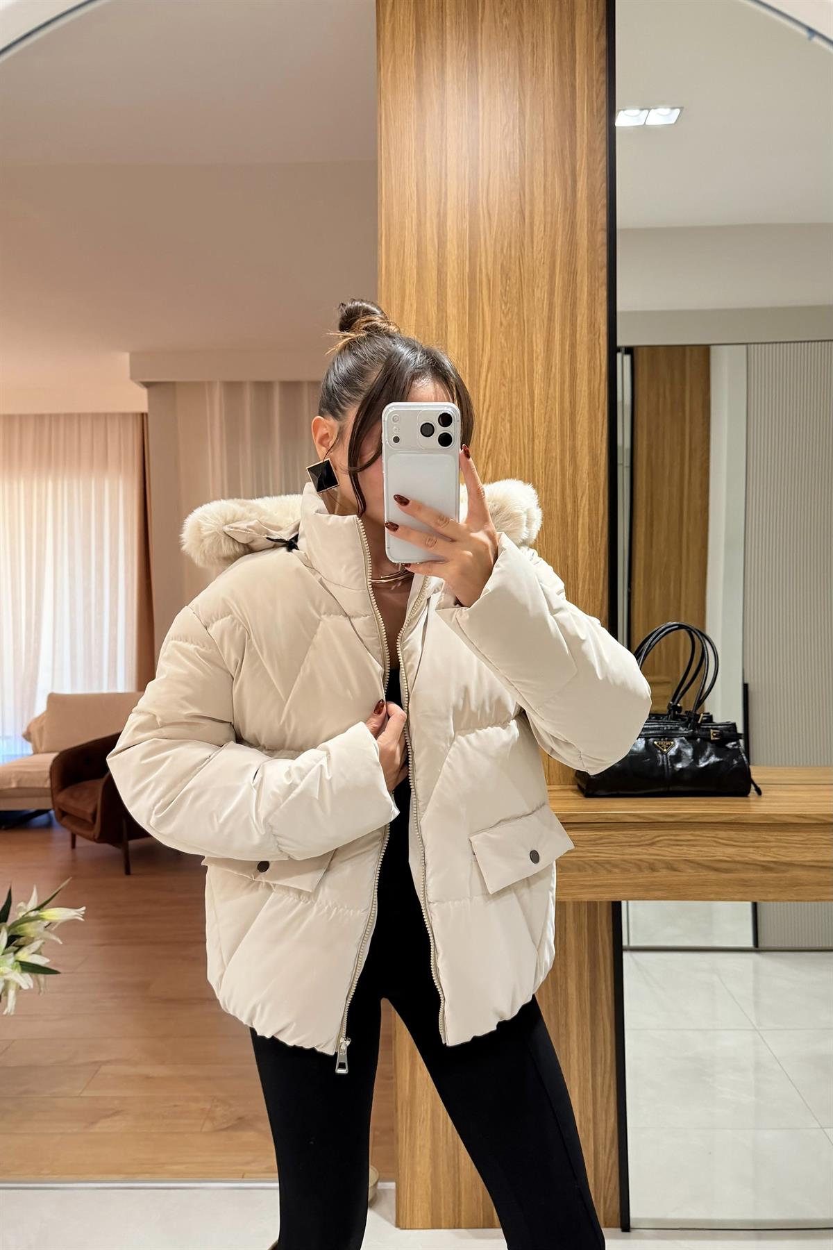 Angely Bej Kapüşonlu  Premium Şişme Mont