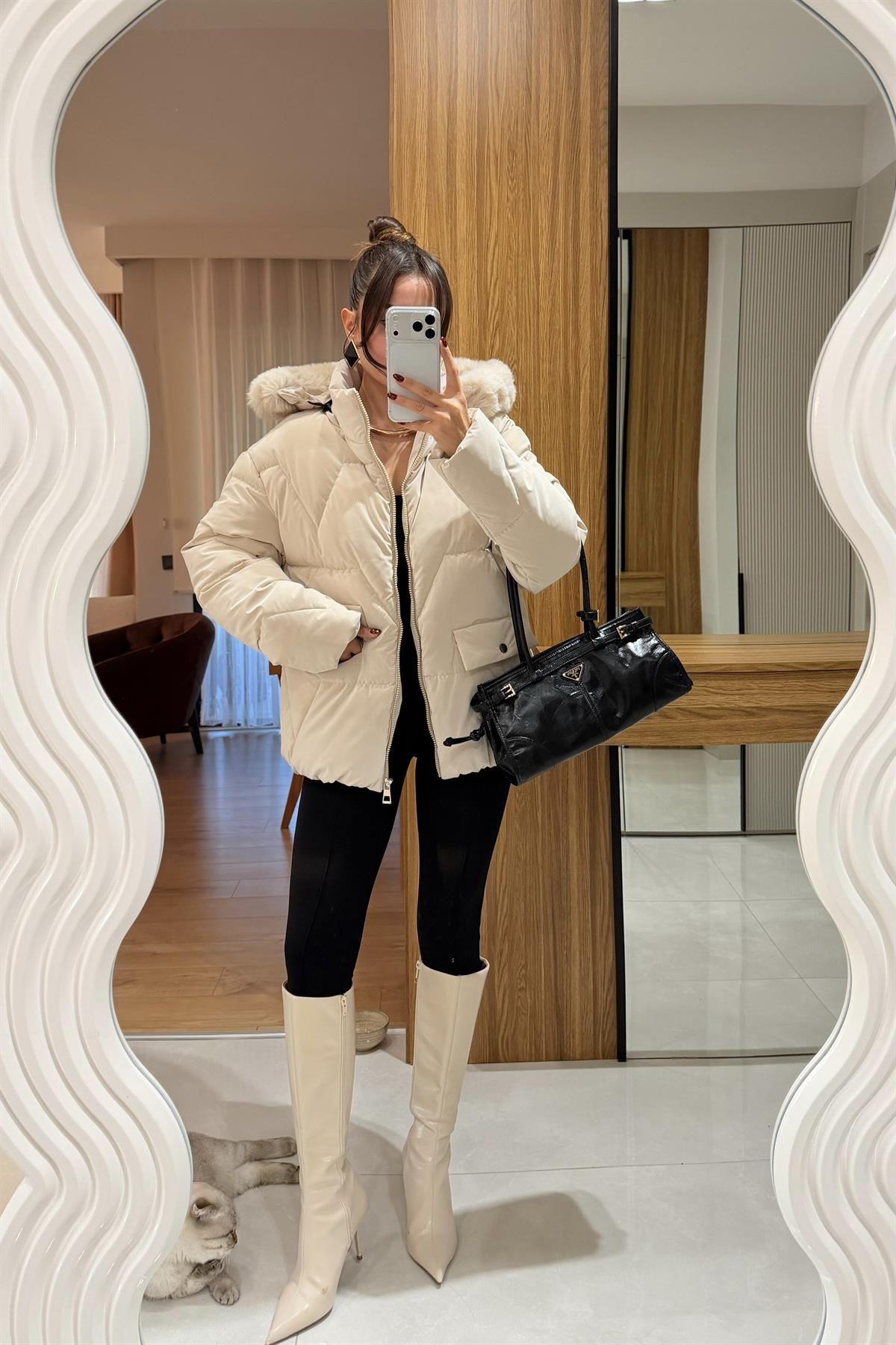 Angely Bej Kapüşonlu  Premium Şişme Mont