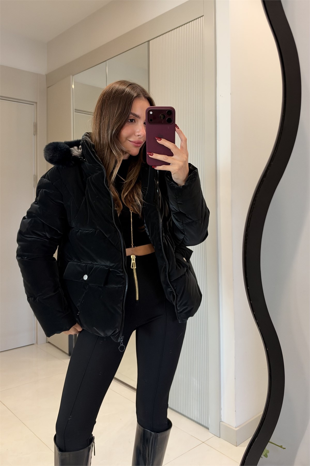 Angely Siyah Kapüşonlu  Premium Şişme Mont