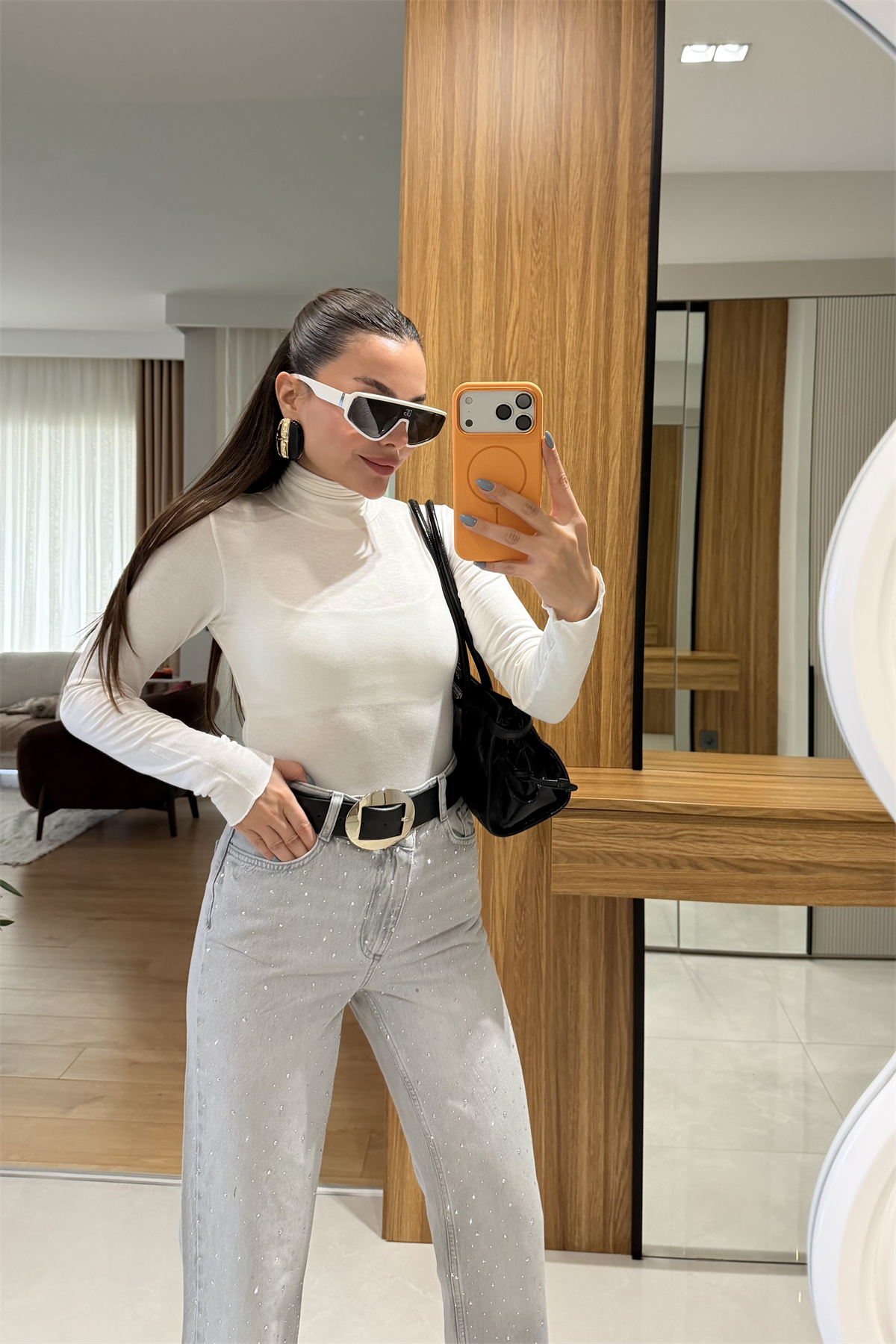 Anissa Gri Taşlı Altı Kesik Model Jean