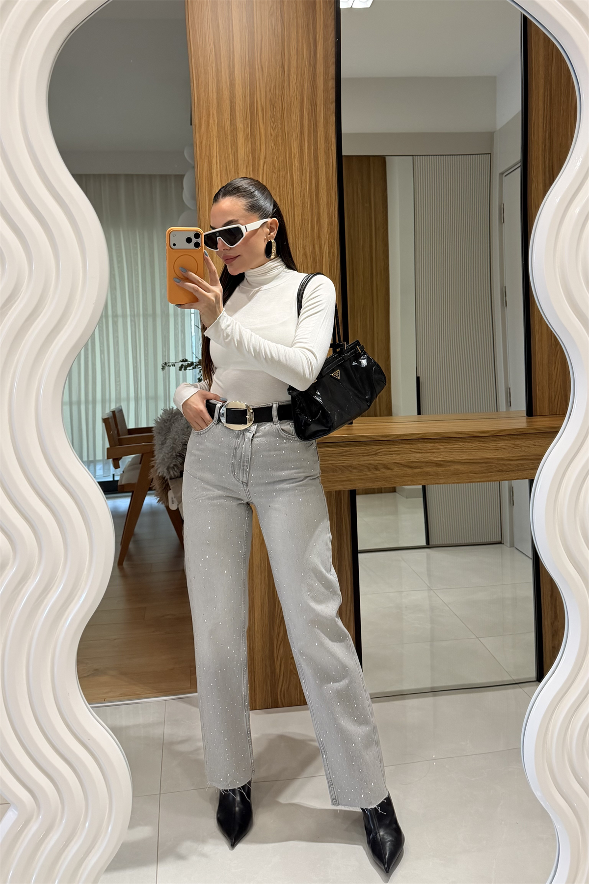 Anissa Gri Taşlı Altı Kesik Model Jean