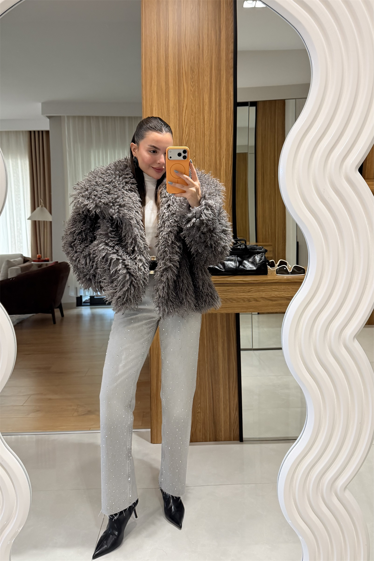 Anissa Gri Taşlı Altı Kesik Model Jean