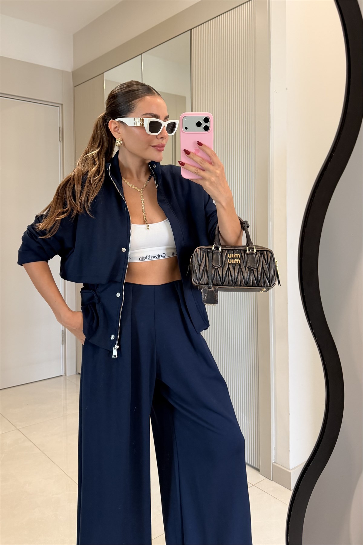 Arianna Lacivert Düğme Detaylı Geniş Paça Takım