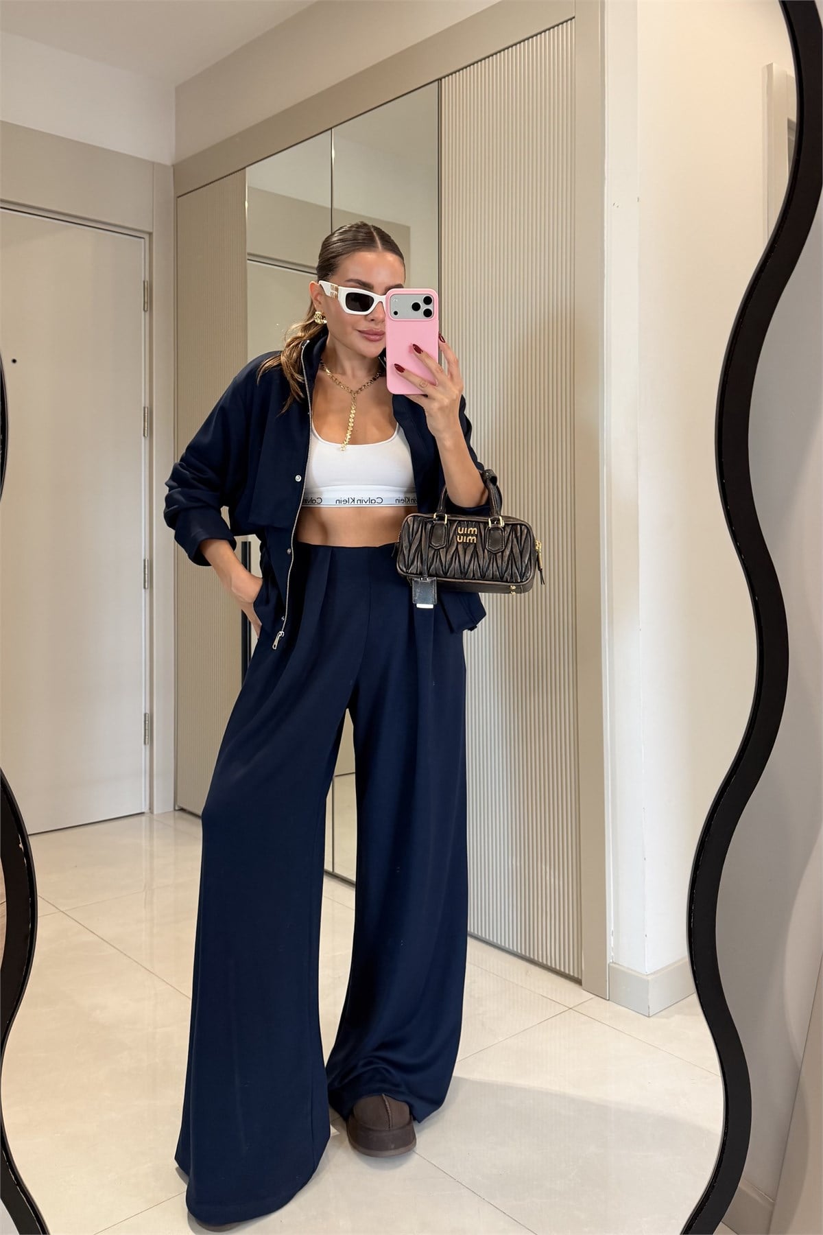Arianna Lacivert Düğme Detaylı Geniş Paça Takım
