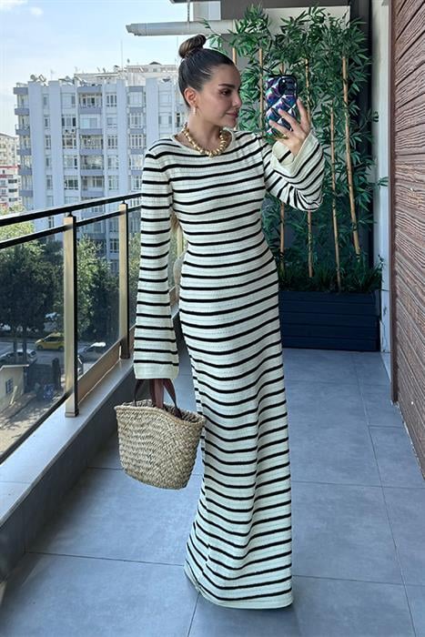 Arina Sırt Dekolteli Yazlık Çizgili Elbise