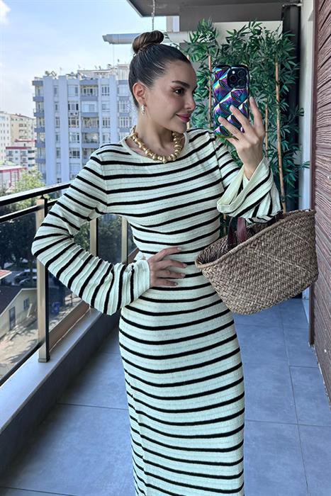 Arina Sırt Dekolteli Yazlık Çizgili Elbise