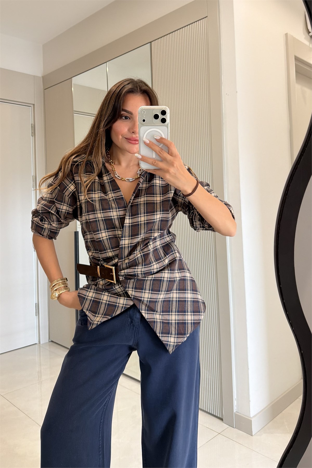 Arlene Lacivert Kemer Detaylı Ekose Gömlek