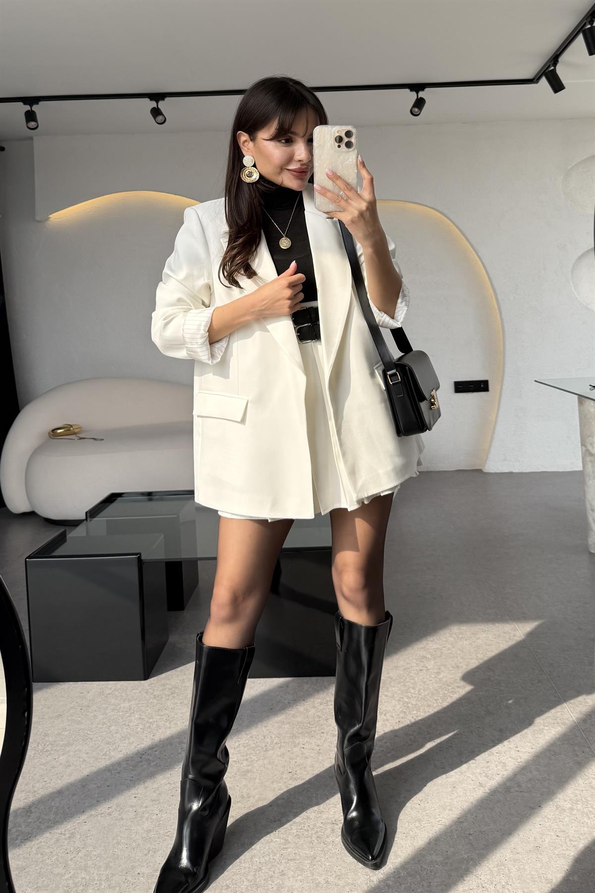 Armendo Beyaz Poliviskon Çift Kemerli Etek