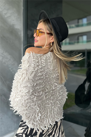 Asos krem püsküllü hırka