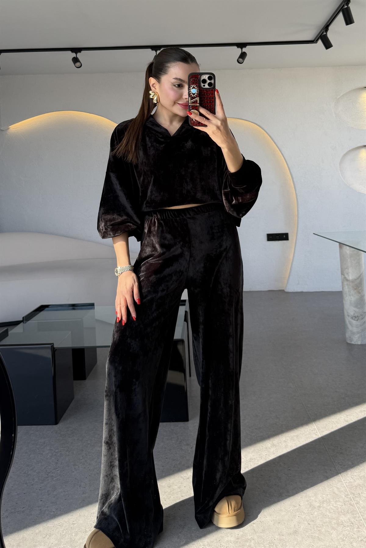 Aspire Siyah Kadife Kapüşonlu Takım 