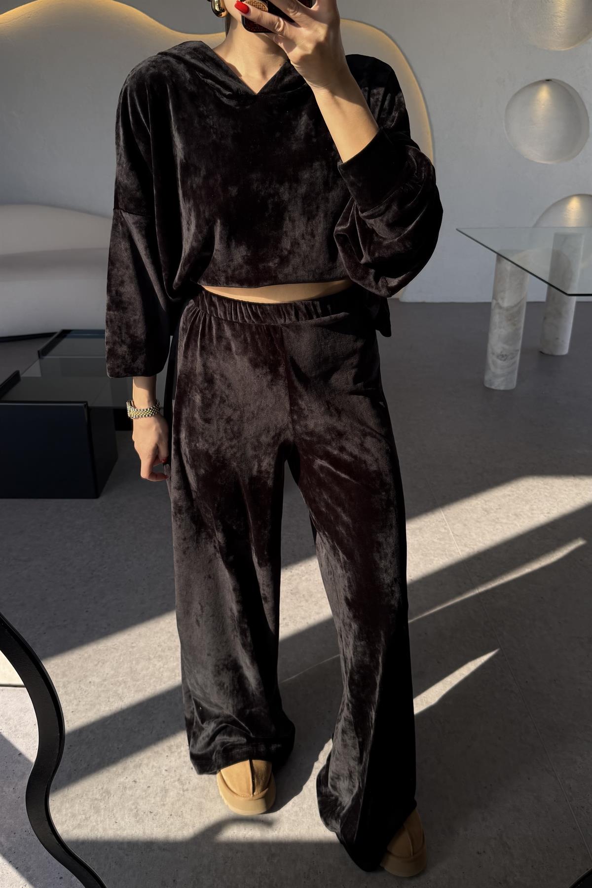 Aspire Siyah Kadife Kapüşonlu Takım 