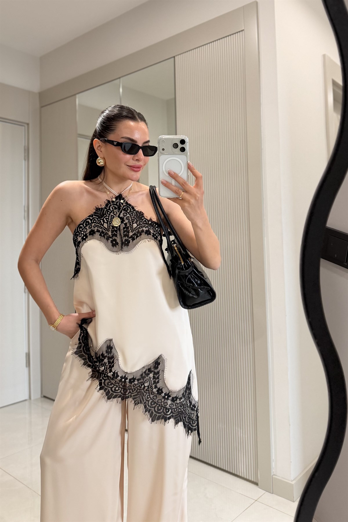 Athina Ekru Saten Dantelli Bluz